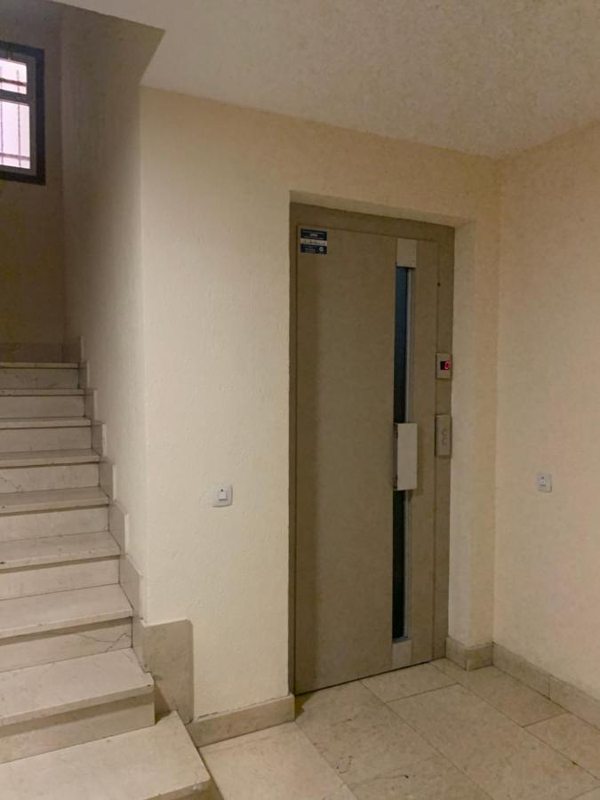 Apartamento Deluxe, 4 Habitaciones, Parking Мадрид Екстер'єр фото